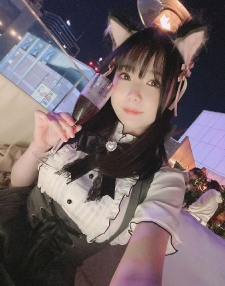 日韩美女免费_午夜在线观看完整版